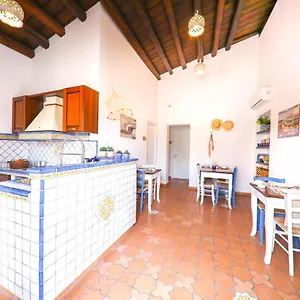  Bed & Breakfast Agrodolce